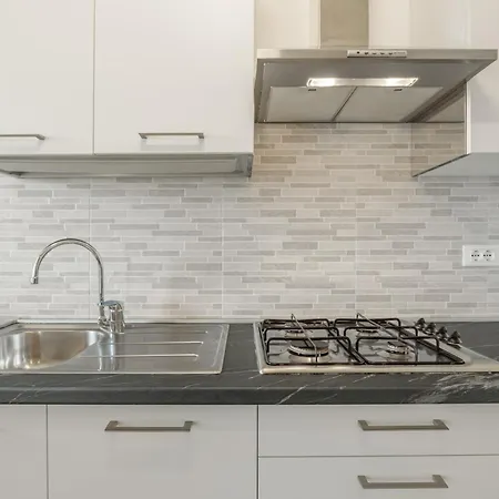 아파트호텔 Mizar 4*