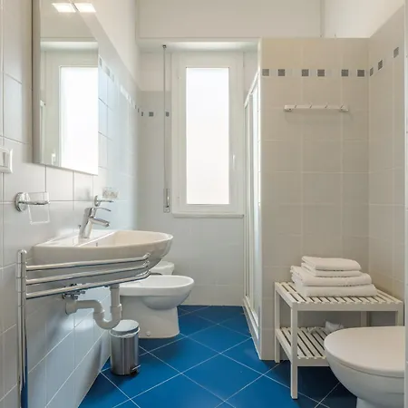 Mizar 아파트호텔 4*