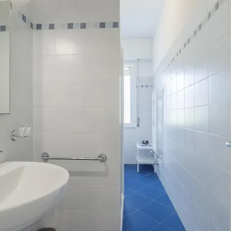 Mizar 4* Pietra Ligure