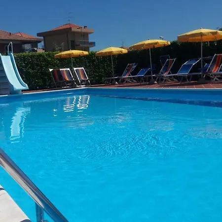 Aparthotel Mizar