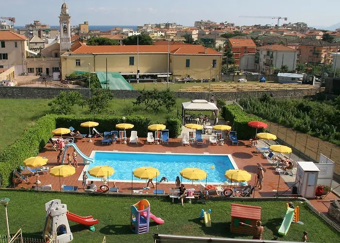 Mizar Lägenhetshotell