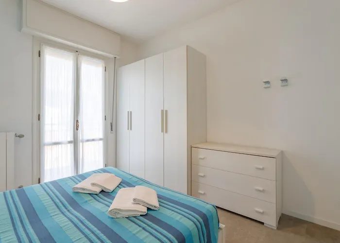 Mizar Lägenhetshotell Pietra Ligure