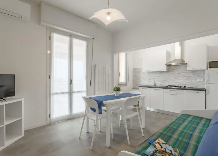 Mizar Lägenhetshotell 4*