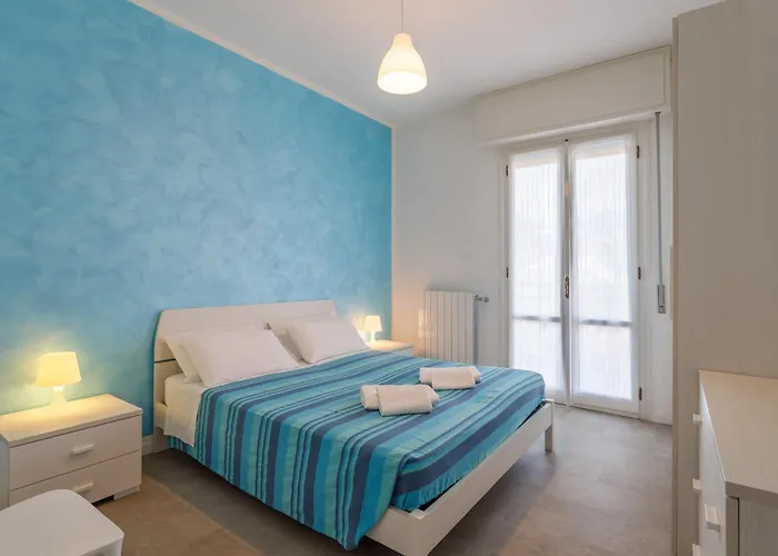 Lägenhetshotell Mizar 4*