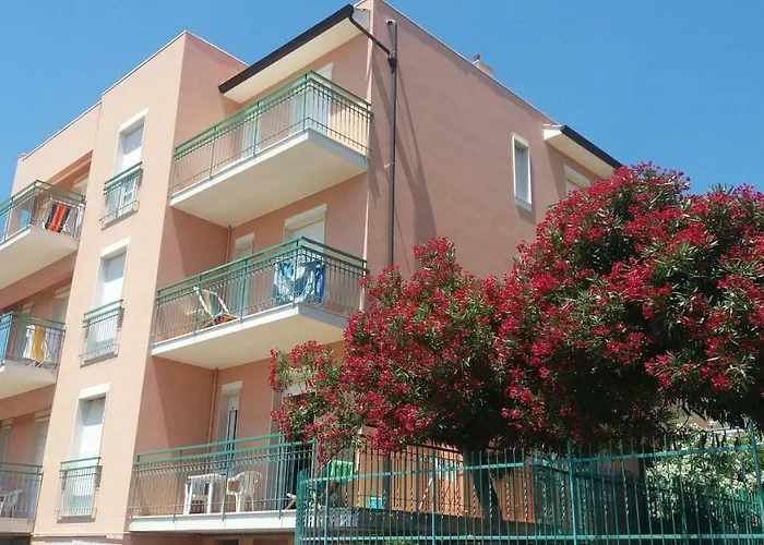 Mizar 4* Pietra Ligure